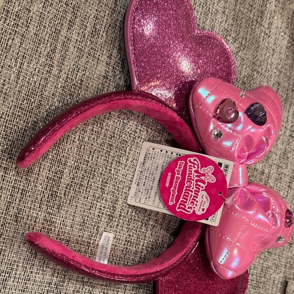 Limited Edition Disney Heart with Glitzy Ears Headband - Picture 3 of 5